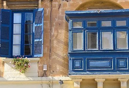Apartment Central Sea View,budget Valletta